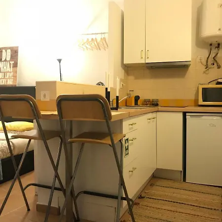 Studio Village * Lisboa